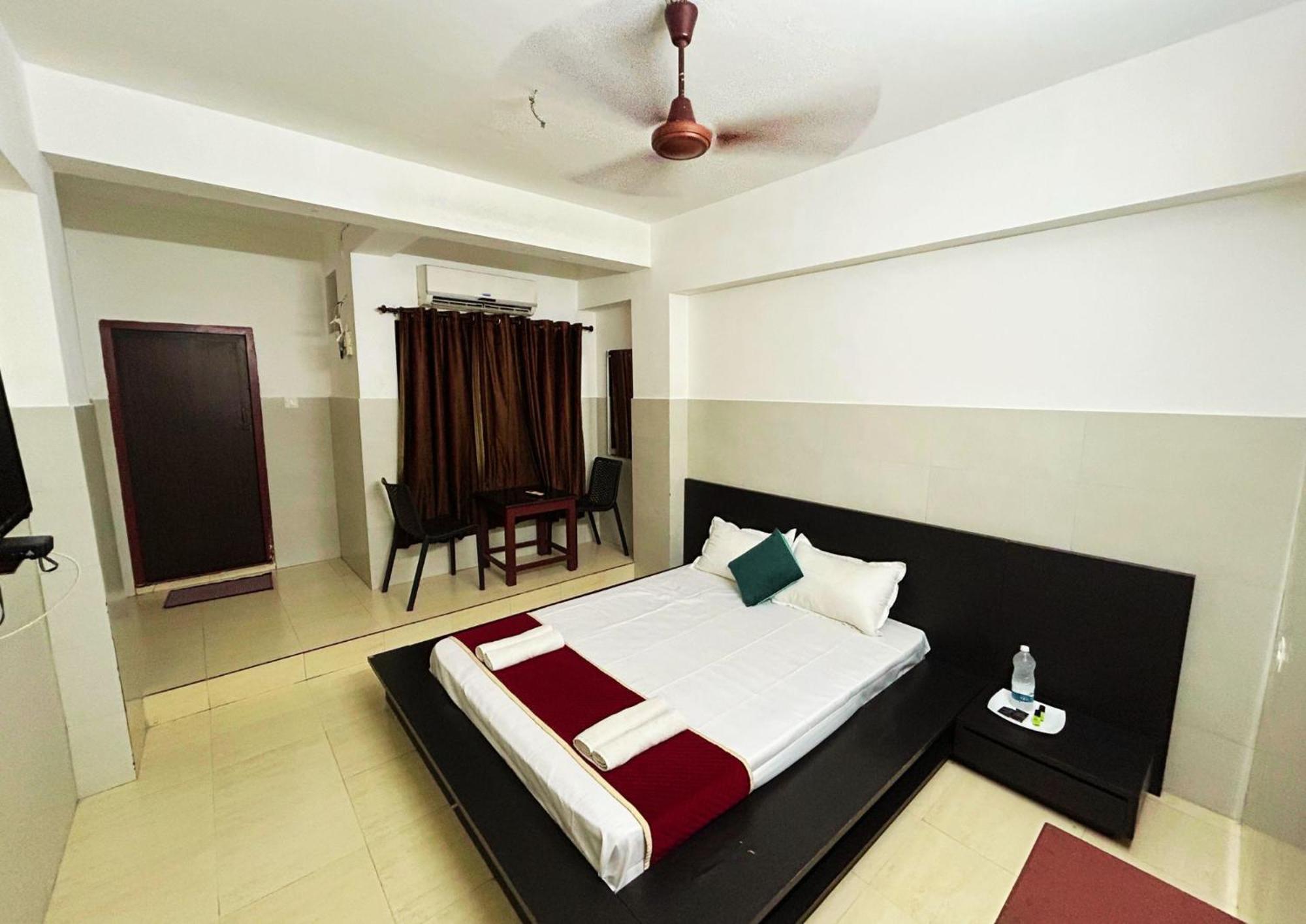 Hotel Midtown Residency Kozhikode Exterior foto